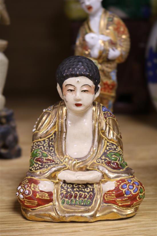 A near pair of Chinese blue and white baluster vases and covers, 28cm and sundry Oriental ceramics (14)
